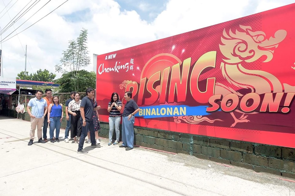 The country’s leading Chinese fast food chain, Chowking, held a groundbreaking ceremony in its future “home” along MacArthur Highway, Binalonan.